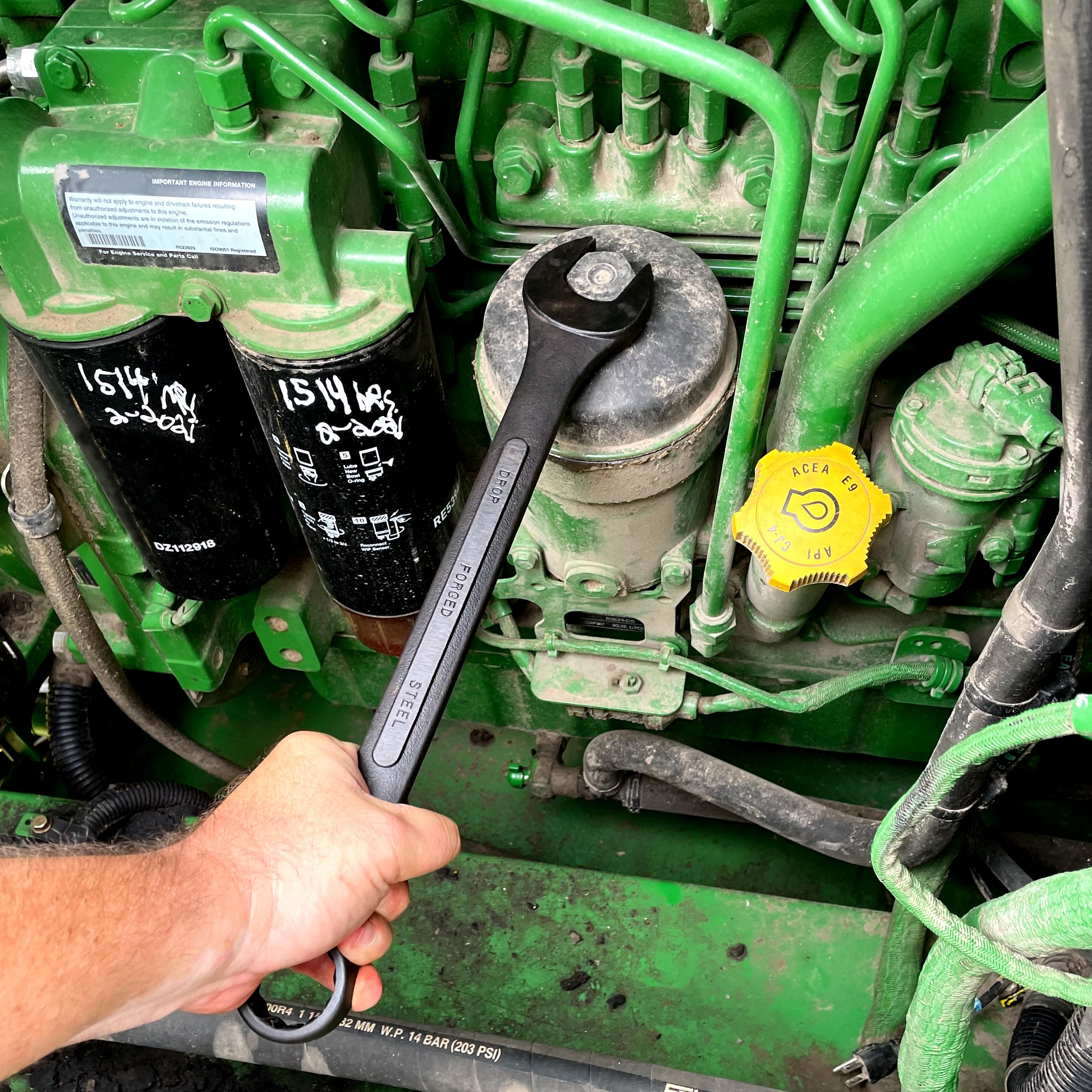 ABN Combination Wrenches Set Metric and Standard - 32 Piece SAE and Metric Wrench Set with Roll Up Pouch - Image 4